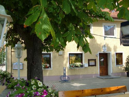 Assos Hotel Asbach-Bäumenheim Zewnętrze zdjęcie